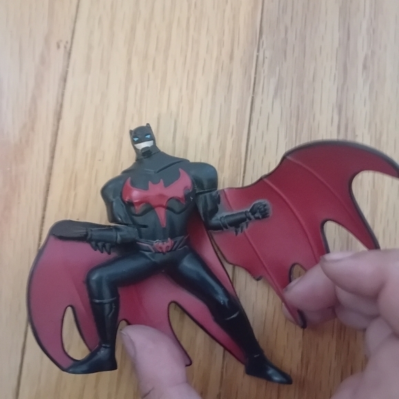 2015  DC‎ Comics Mcdonalds Batman Action Figure Figurine Black/Red Superhero 4" - Picture 4 of 5